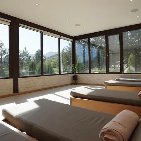 комплекс белите скали אתר נופש Gaytaninovo