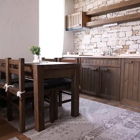 комплекс белите скали *