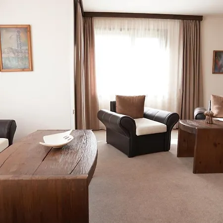 комплекс белите скали *