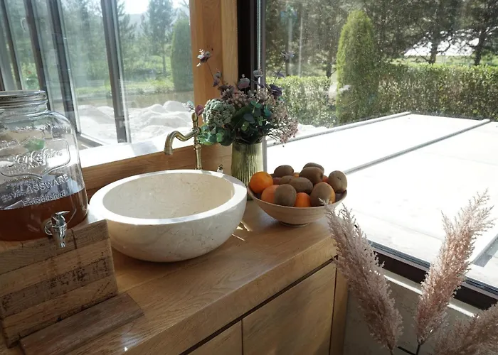 комплекс белите скали *